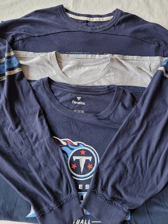 Fanatics Other - Set of Three Tennessee Titans Graphic Tees ( B Long Sleeve, Two Short Sleeve 2XL